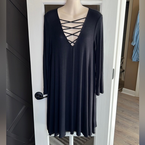 American Eagle Outfitters Dresses & Skirts - NWT AMERICAN EAGLE "Soft & Sexy" Dress Size Large